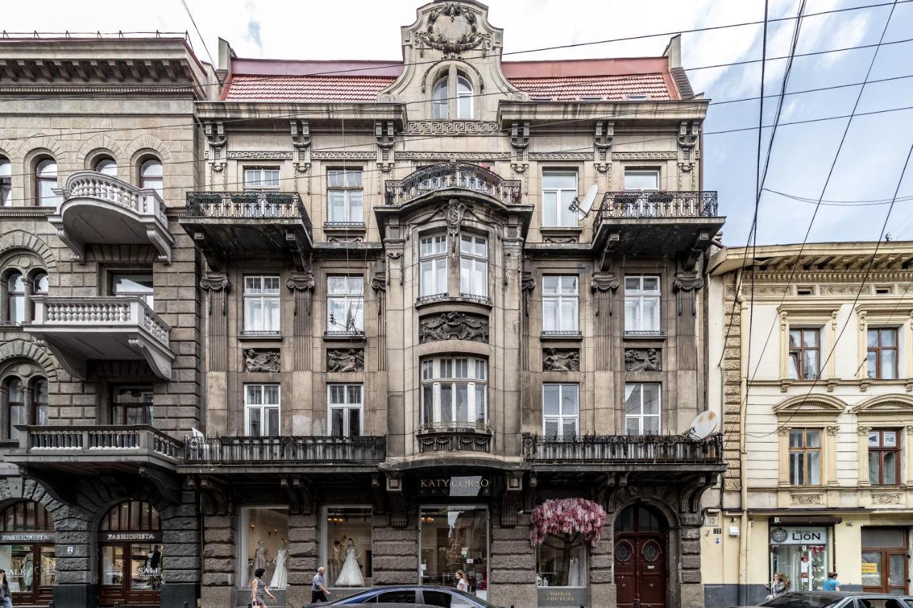 Neoclassic Apartment Lviv Exterior photo